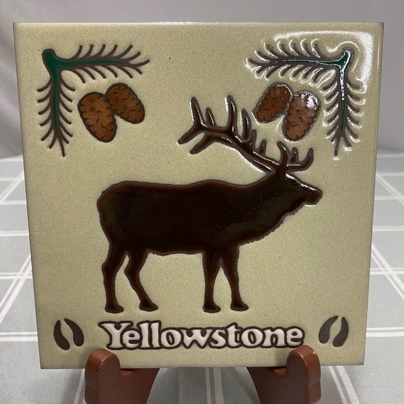 Yellowstone Moose Masterworks Handcrafted Art Ceramic Tile 6” Trivet Decor USA - Picture 3 of 4